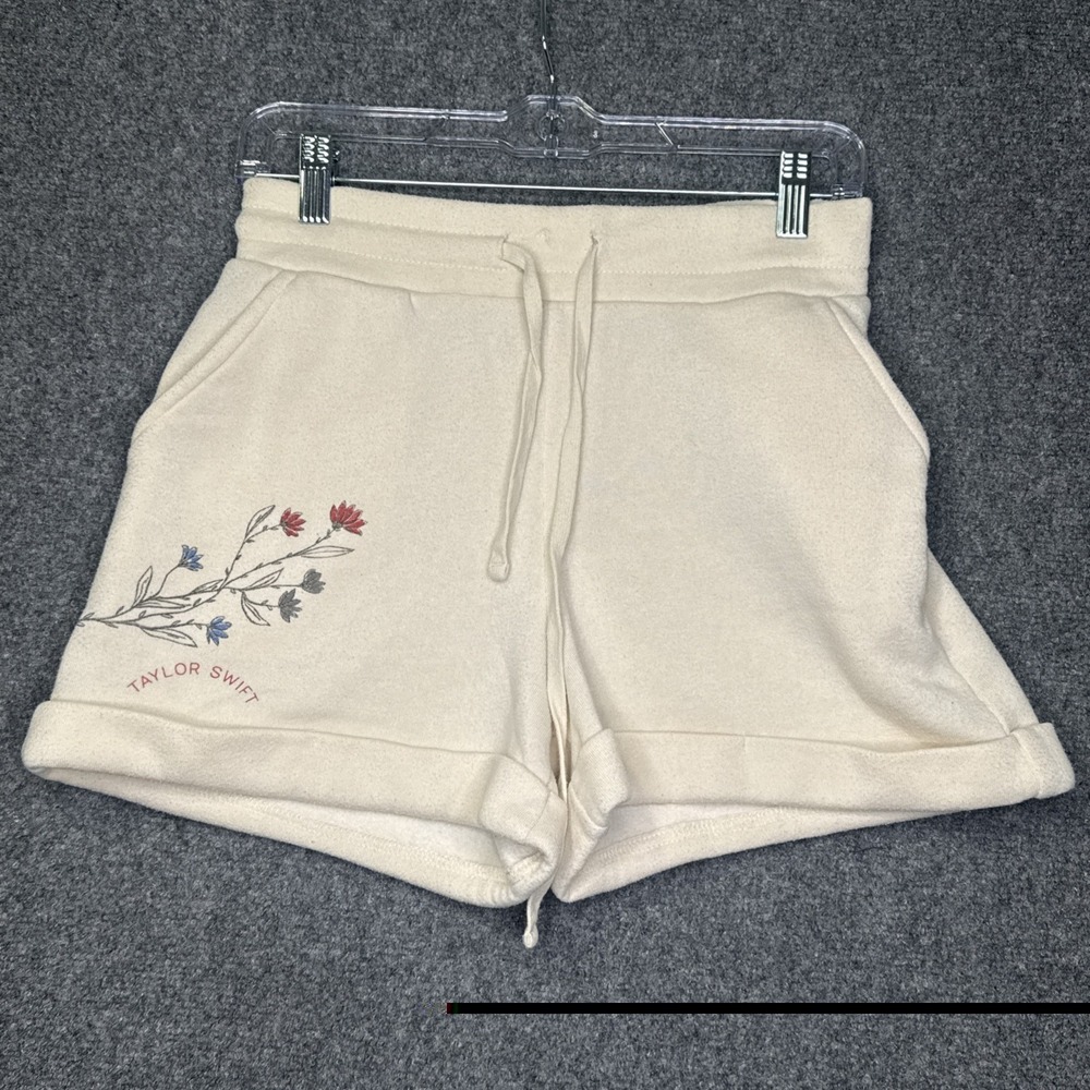 Taylor Swift Lounge Shorts Loving Him Was Red Lounge Small